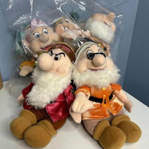 Disney Seven Dwarfs Plus 10” Complete Set - Picture 1 of 9